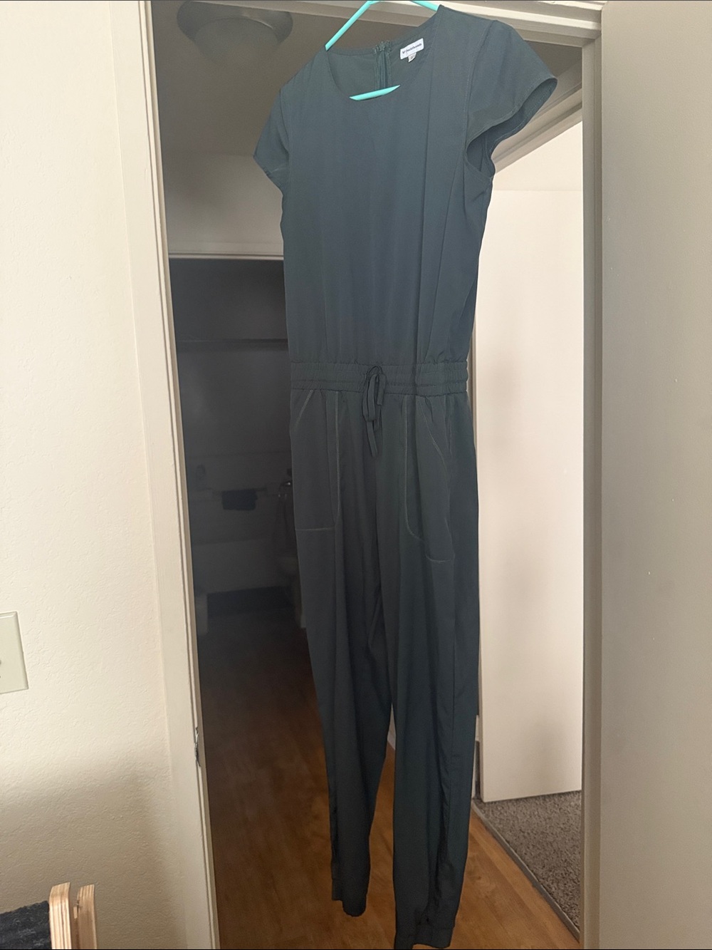 Women's Short-Sleeve Forest Green Drawstring Jumpsuit